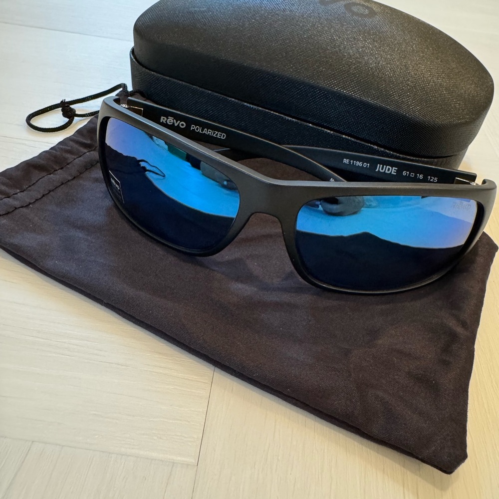 Revo Men's “JUDE” Polarized Sunglasses - Black and Blue